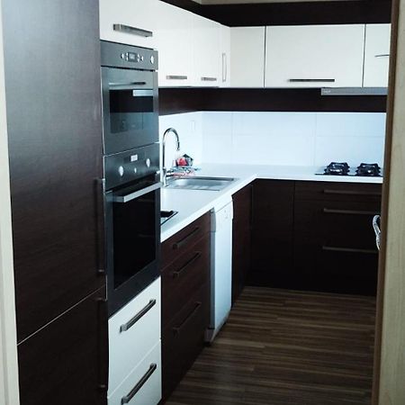 Apartman Hodonin 7 7 7 2 3 4 1 9 4 Exteriér fotografie